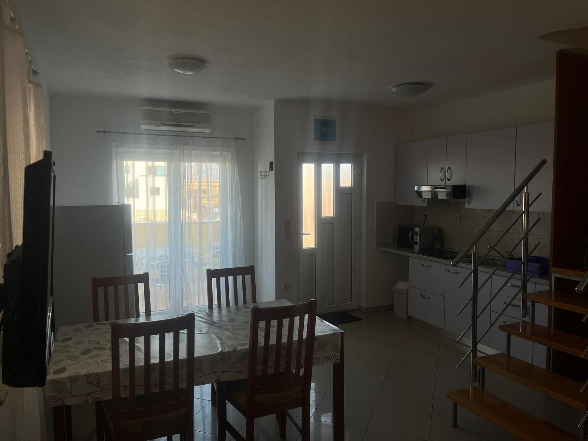 פובליאנה Apartments Iva מראה חיצוני תמונה