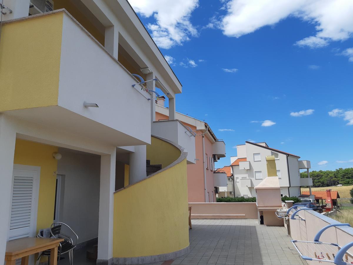 פובליאנה Apartments Iva מראה חיצוני תמונה